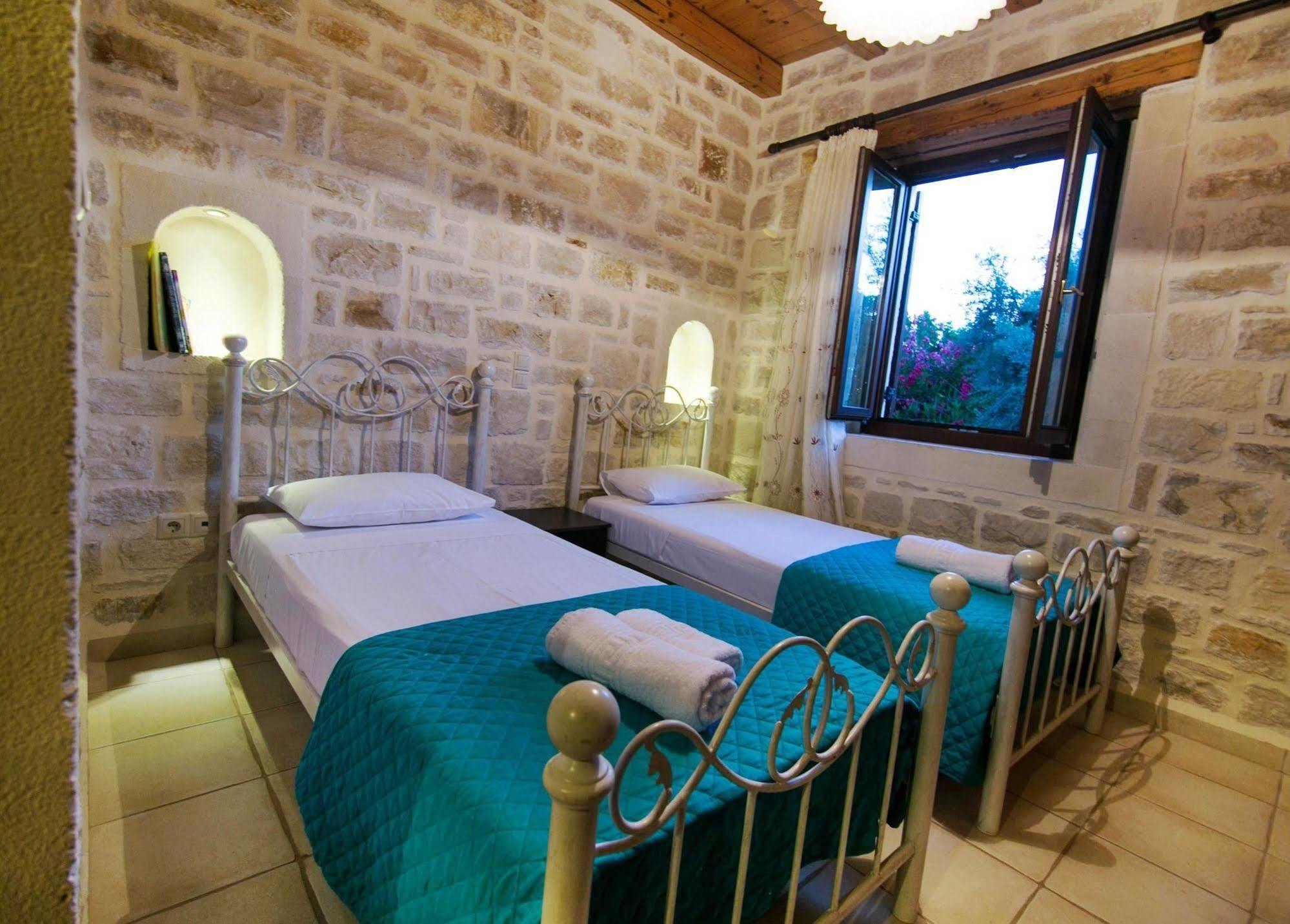 Villa Despina Prinés Esterno foto